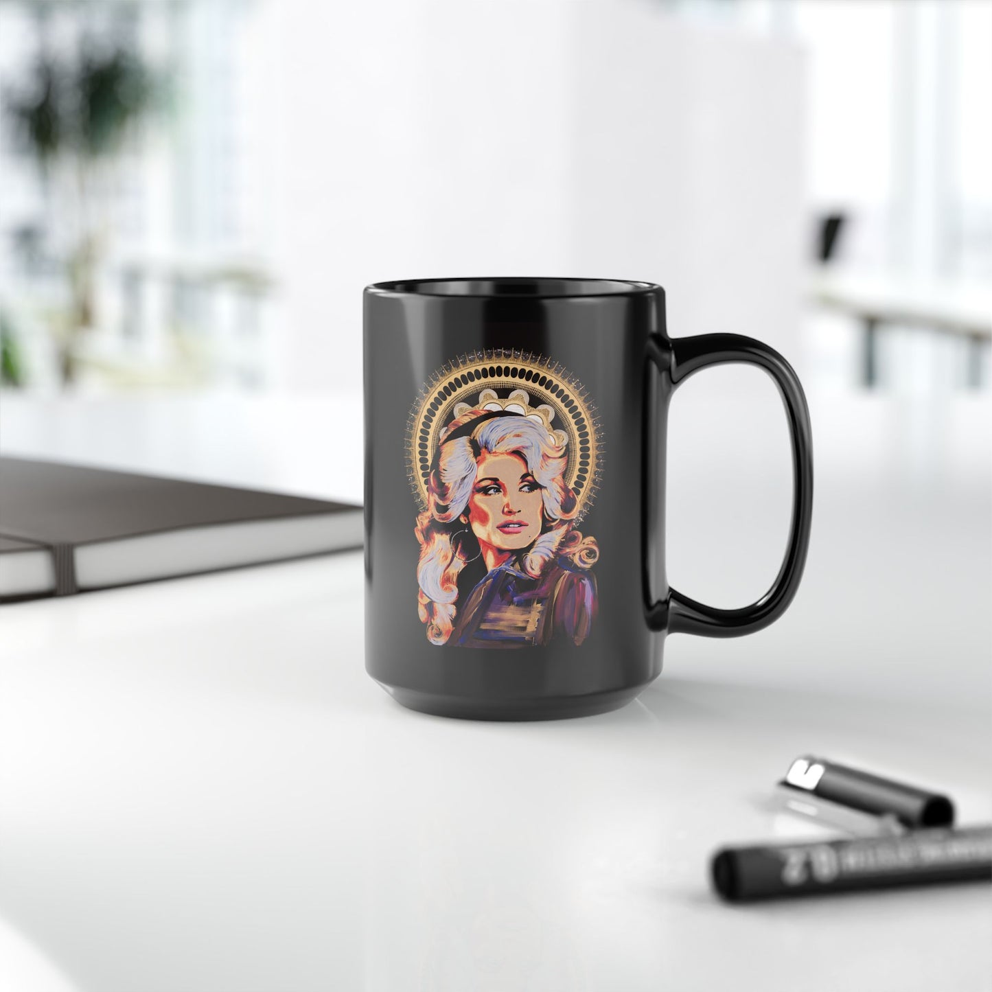 Dolly Parton Black Mug (15oz)